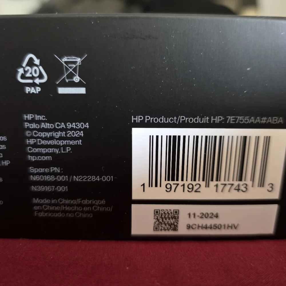 HP SEALED! NIB! 960 Ergonomic Wireless Keyboard in Black. R2S!!